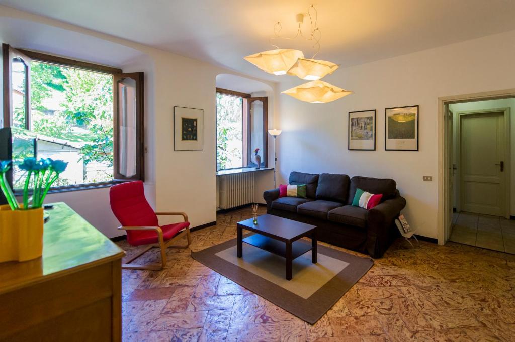 Le Residenze Del Conte Agudio Apartment Malgrate Room photo